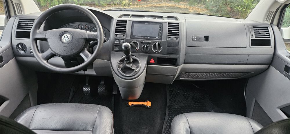 ww transporter 2.5 diesel 5 locuri +marfa 2010