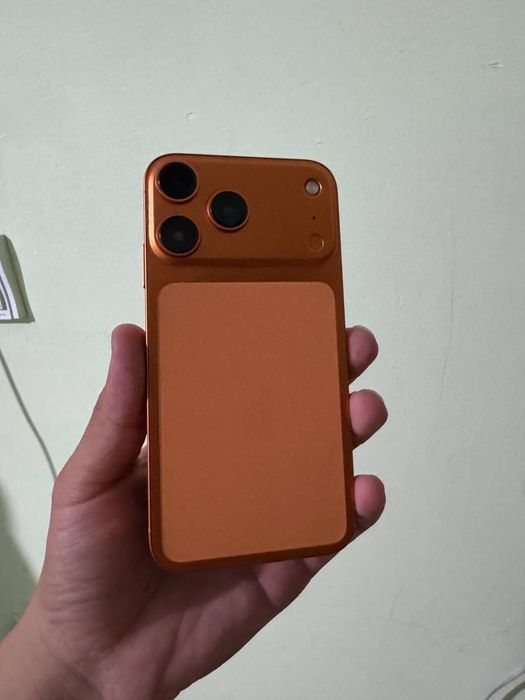 Iphone Xr . 17 pro qilingan