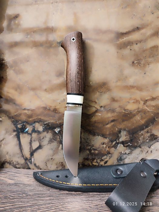 Продам нож для кухни.