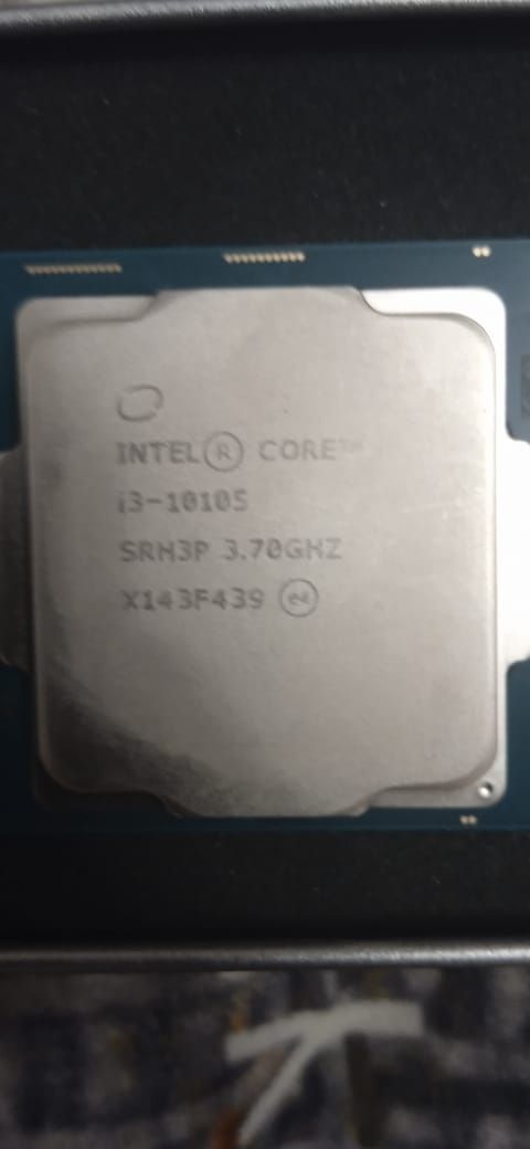 Процессор Intel core i3-10105