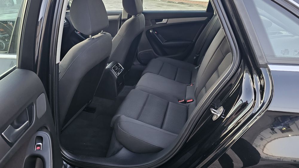 Audi A4 B8.5 S-line 2.0 TDI