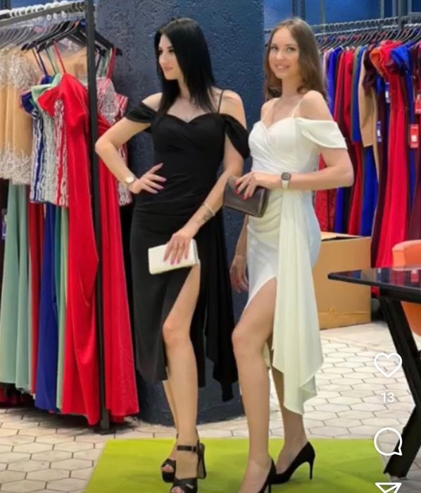 Рокля под коляното