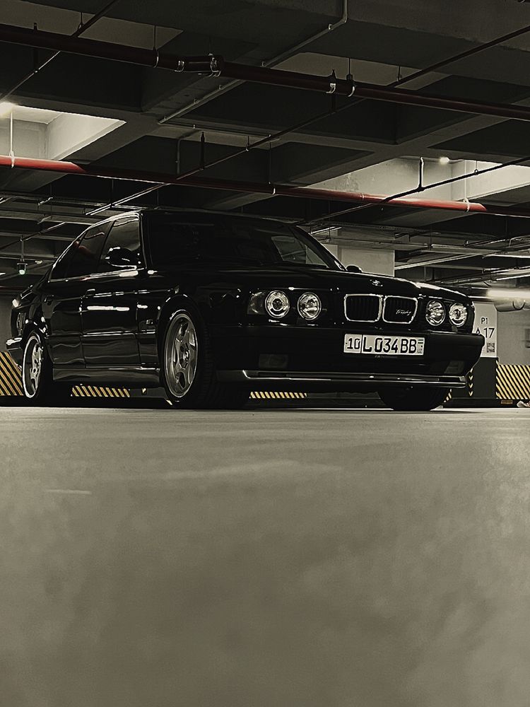 Srochna kelishamiz. Bmw E34 1995-yil restalling M54 b30