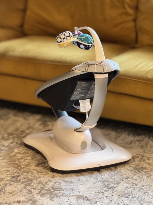 Balansoar 4 moms mamaroo