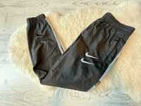 Pantaloni Nike Retro