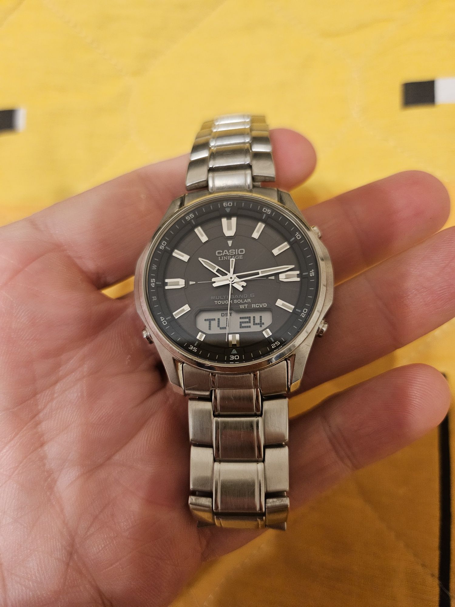 Casio Lineage Wave Ceptor Multi band 6 SAPPHIRE cristal LCW-M1000SE