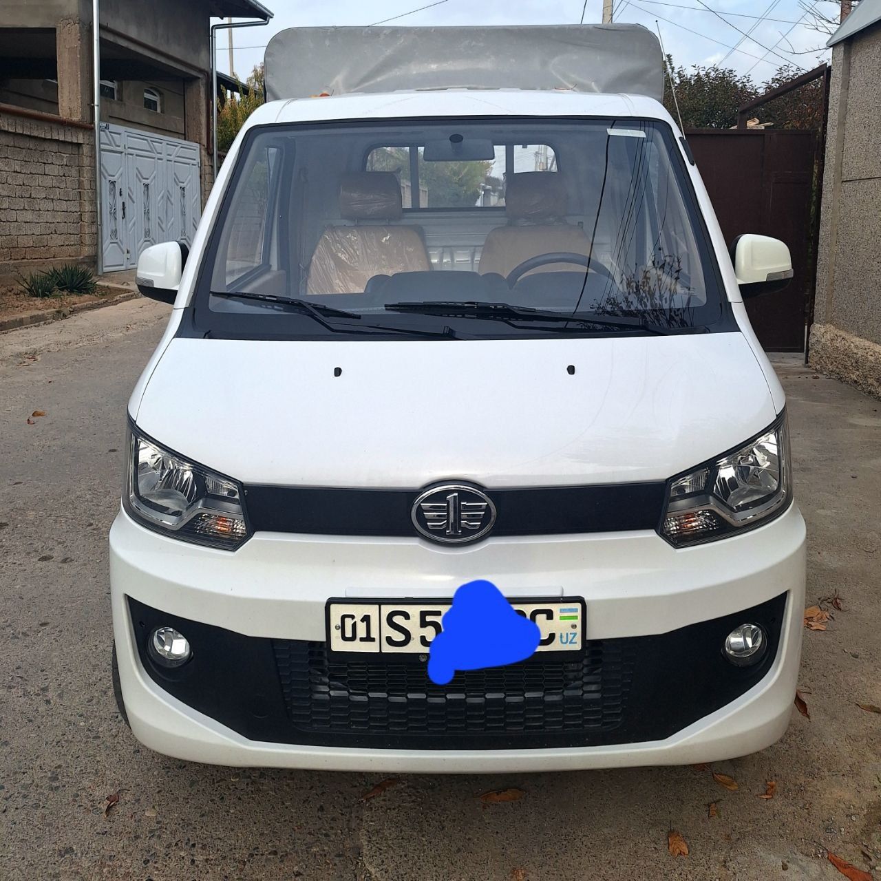 Продаётся  мини грузавой FAW T80