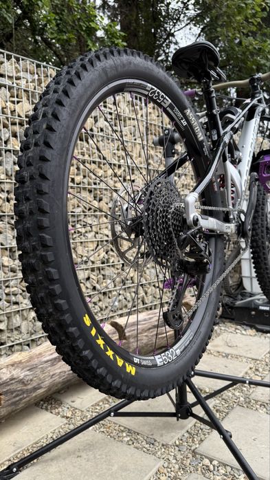 Se vinde Mondraker Foxy Pana la 30 noiembrie 9800 pret fix!!