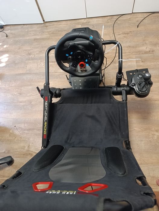 Scaun simulator auto racing seat volan + pedale + schimbător
