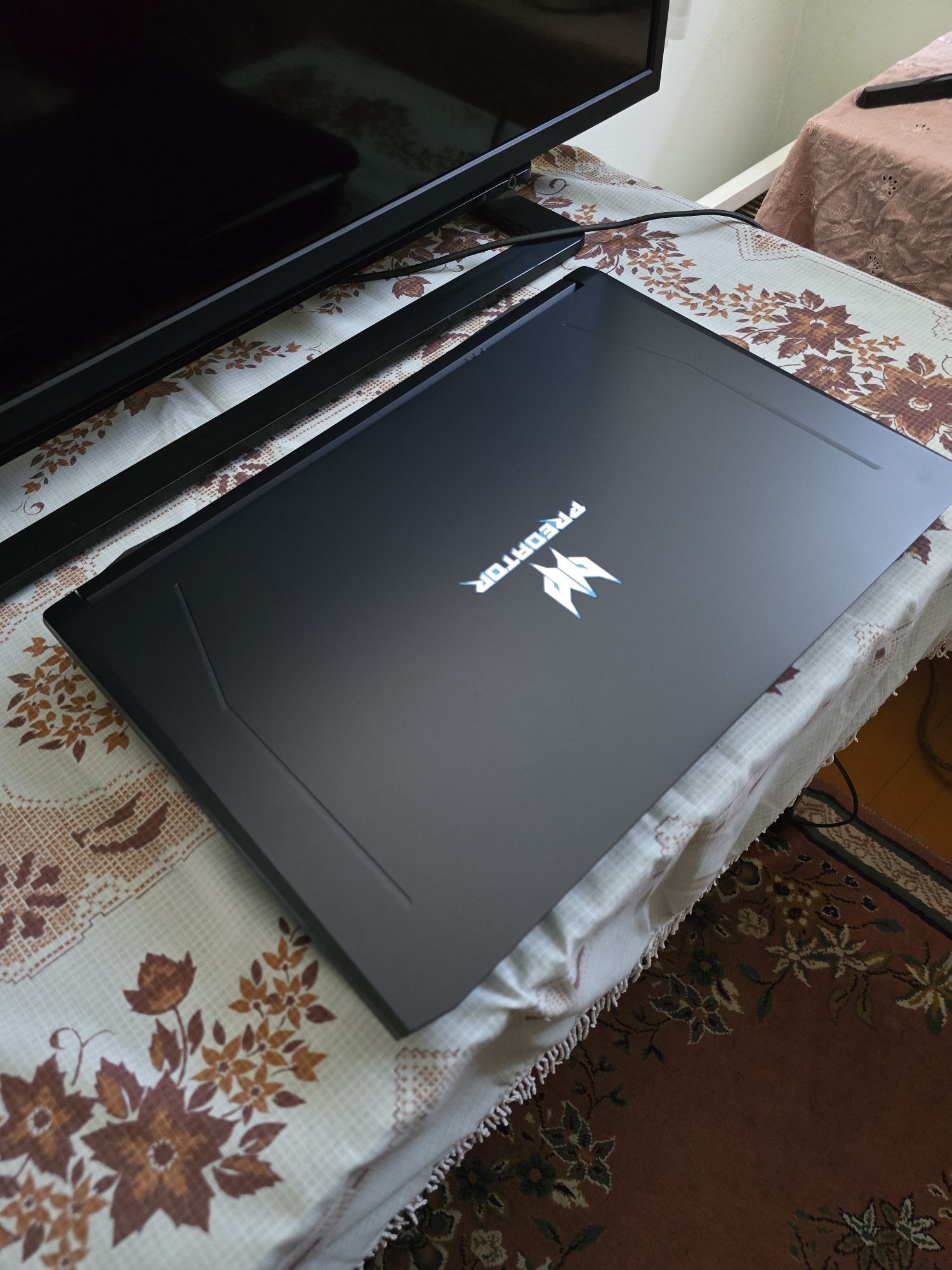 Acer predator helios 500