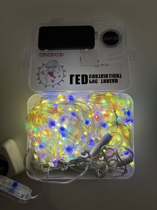 Гирлянда  штора 3х3 метра