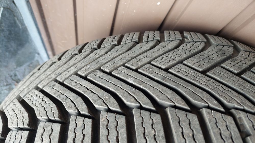 Зимни гуми MICHELIN ALPIN 6 225/50 R17  на един сезон
