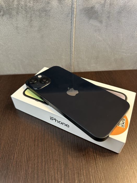iPhone 14 midnight 128Gb
