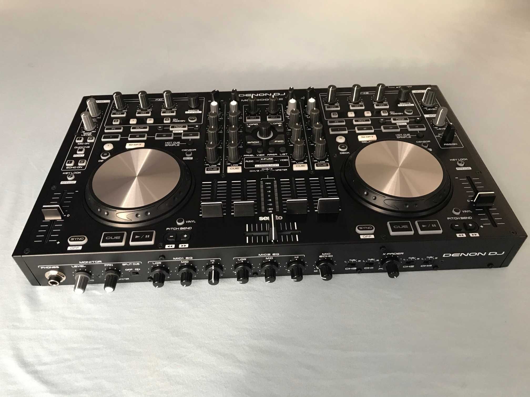 Vand controller DJ/Mixer Denon MC 6000 Mk2