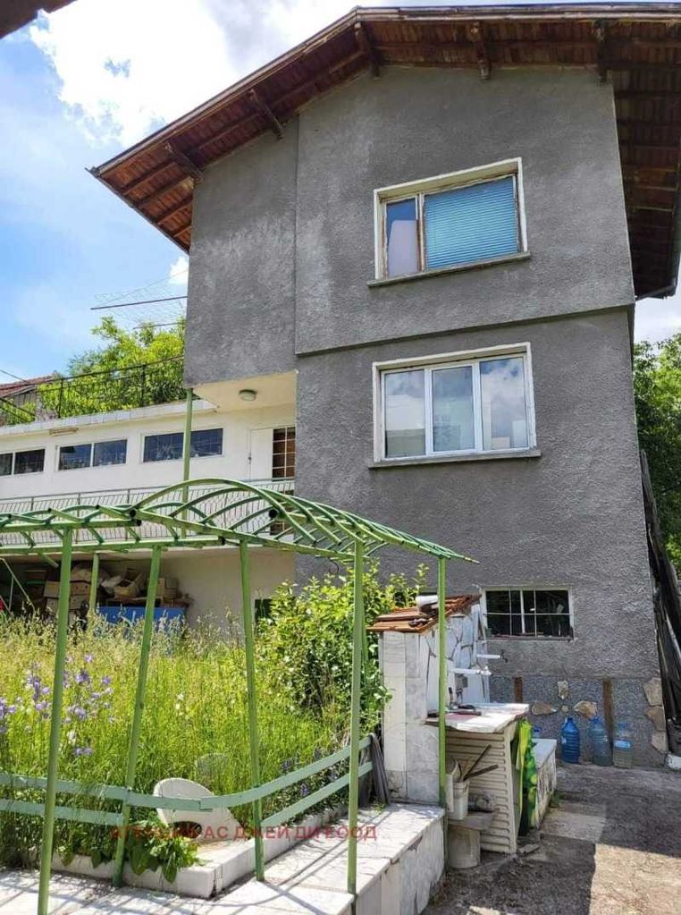 Продава се Къща в София, Люлин 8 - 150 кв.м за 1467 €/кв.м - Снимка #19