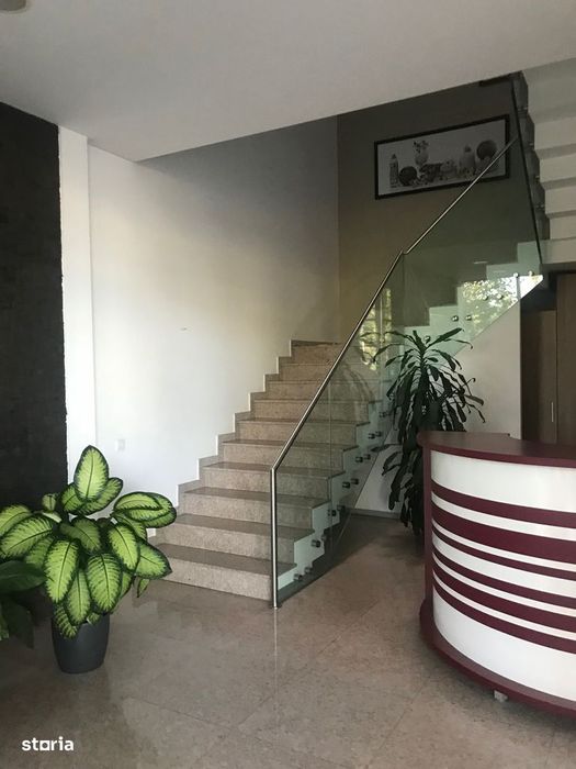 Închiriere/Vânzare–Clădire impecabilă birouri+depozit – Bd.Metalurgiei