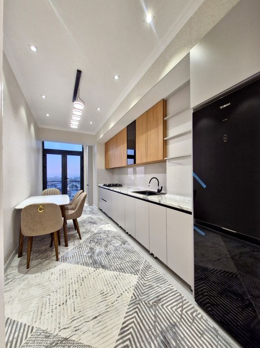 3 комнатная без глухих комнат в Новостройке с Лифтом Фрунзе