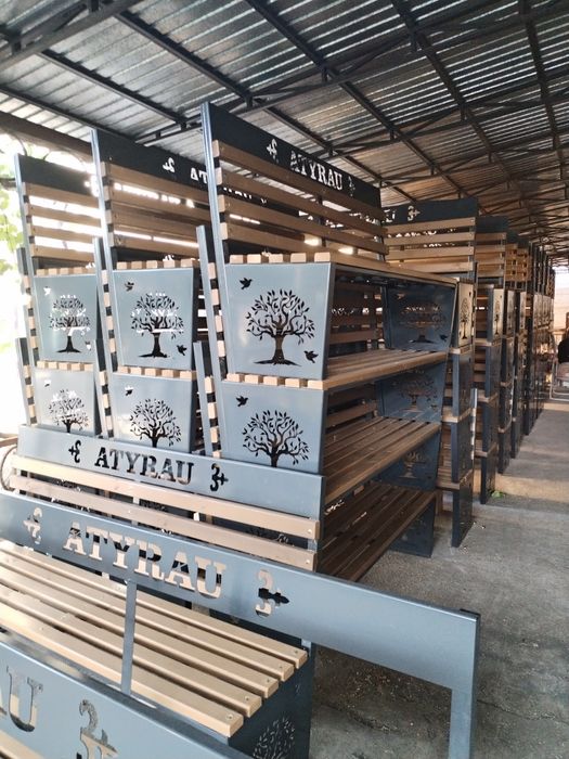 Скамеика лавка урно