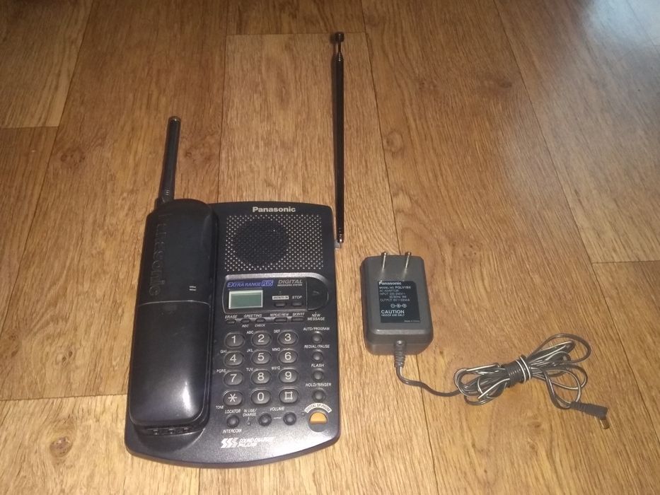 Продам радиотелефон Panasonic KX-TC1065BXB
