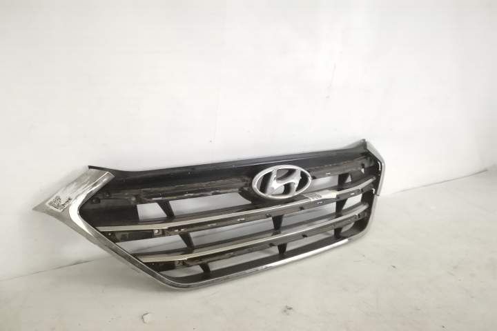 Оригинална централна решетка за радиатор Хюндай / Hyundai Tucson 3 Ори
