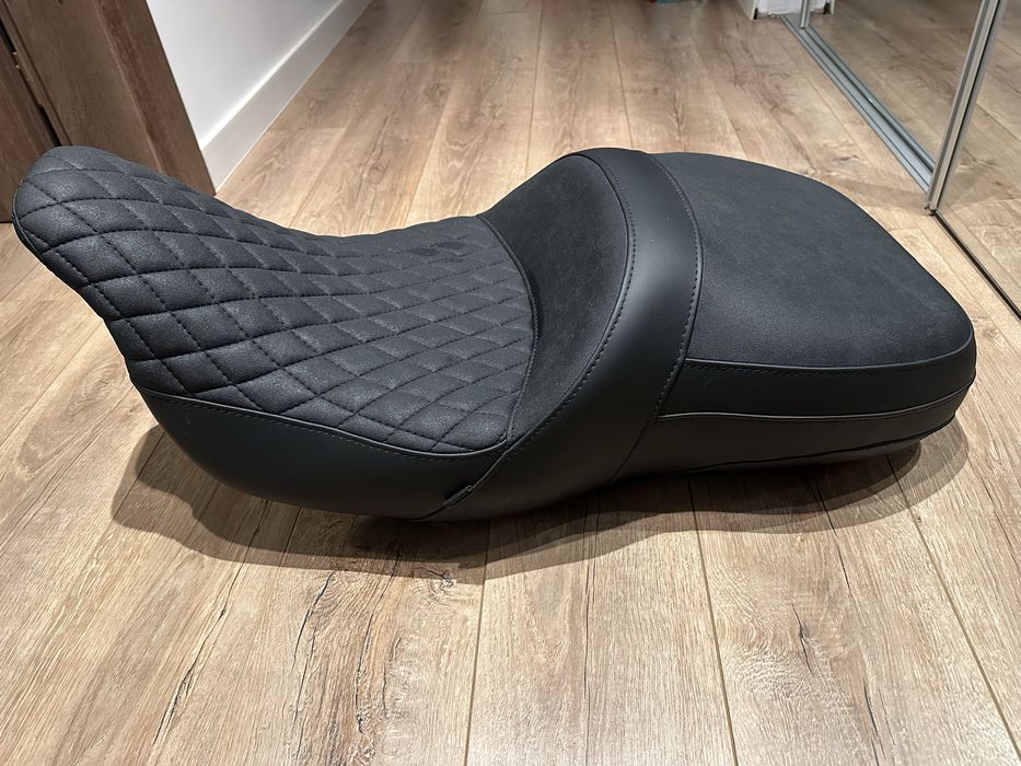 Sa dubla Harley Davidson