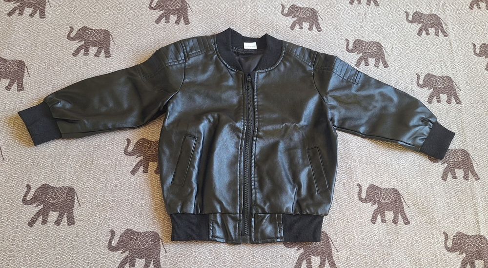 Детско кожено яке 2-3 год.