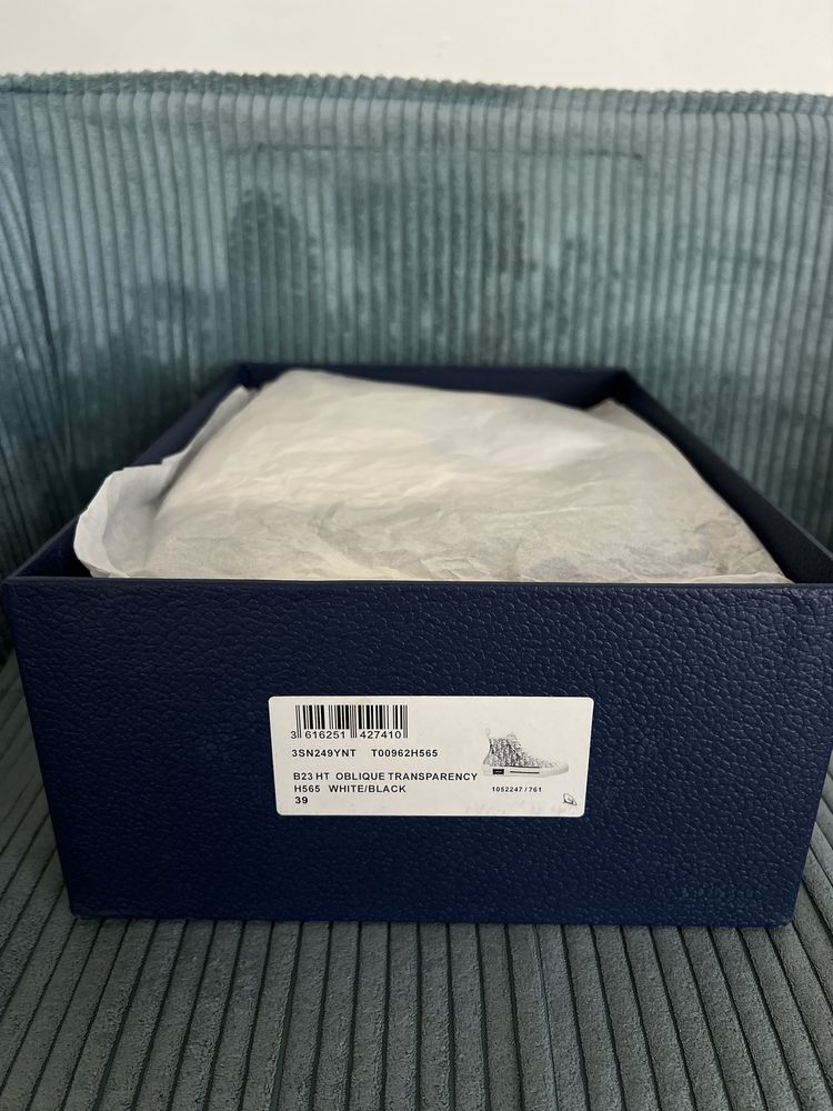 Кецове Dior B23