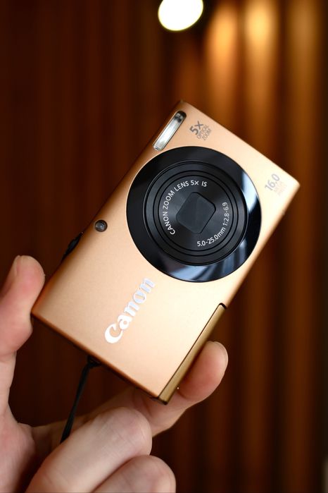 Продам редкую камеру мыльницу Canon цифровой фотоапарат