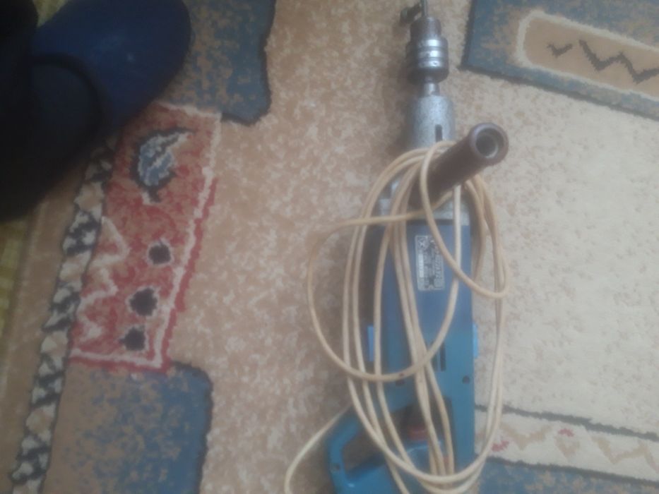 Продам эл. дрель сов. произв.ИЭ1022У2 в отличном состоянии 50000тг.