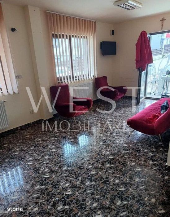 Apartament in CF 50mp! Salon/Servicii! Parcare! Zona Subcetate!