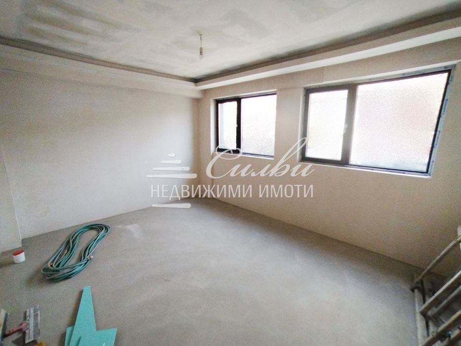 Тристаен апартамент НОВО строителство - кв.Гривица