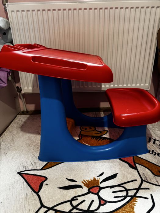 Детски пластмасов чин