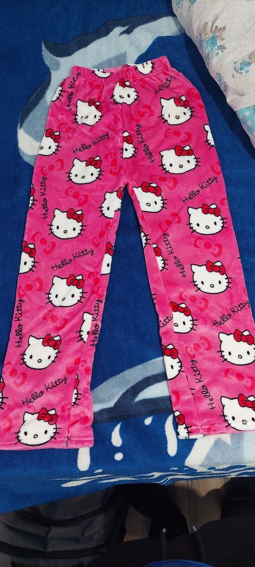 Pantaloni pijama hello kitty