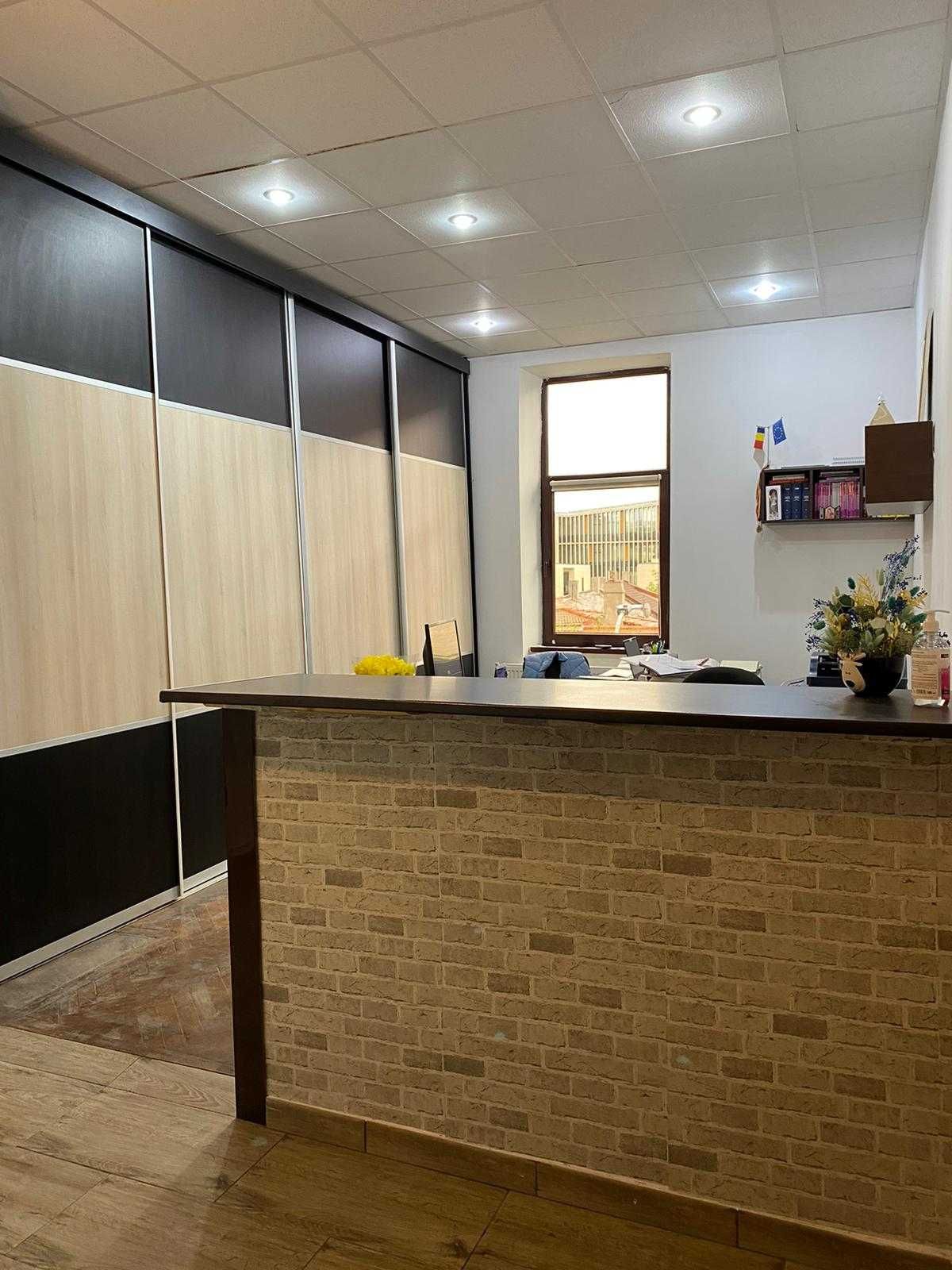 Apartament 2 camere - Spațiu de birou