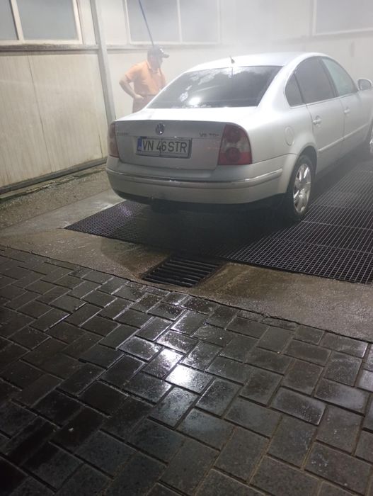 Vând VW Passat b5.5 2.5 TDI cutie automată!