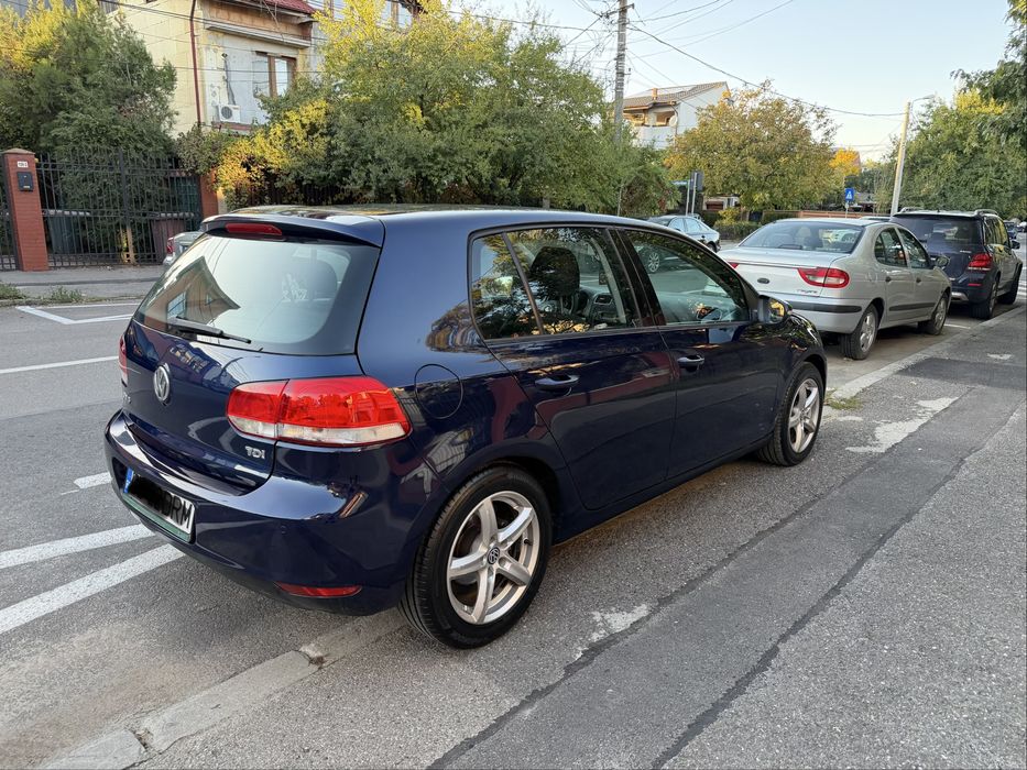 Volkswagen Golf 6 • 1.6 TDI 105CP • 2010 • Euro 5 • Albastru