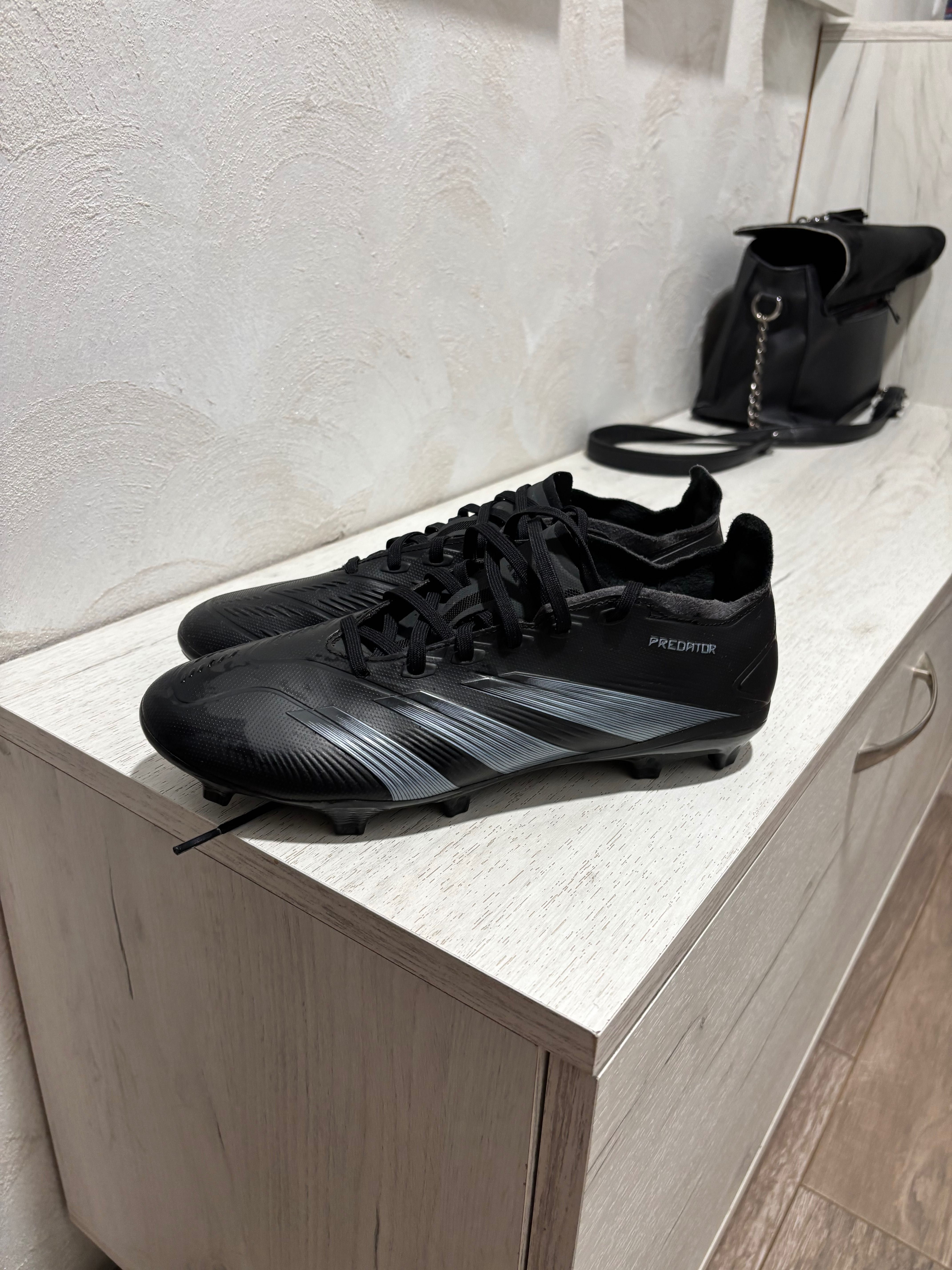 Бутонки adidas Predator