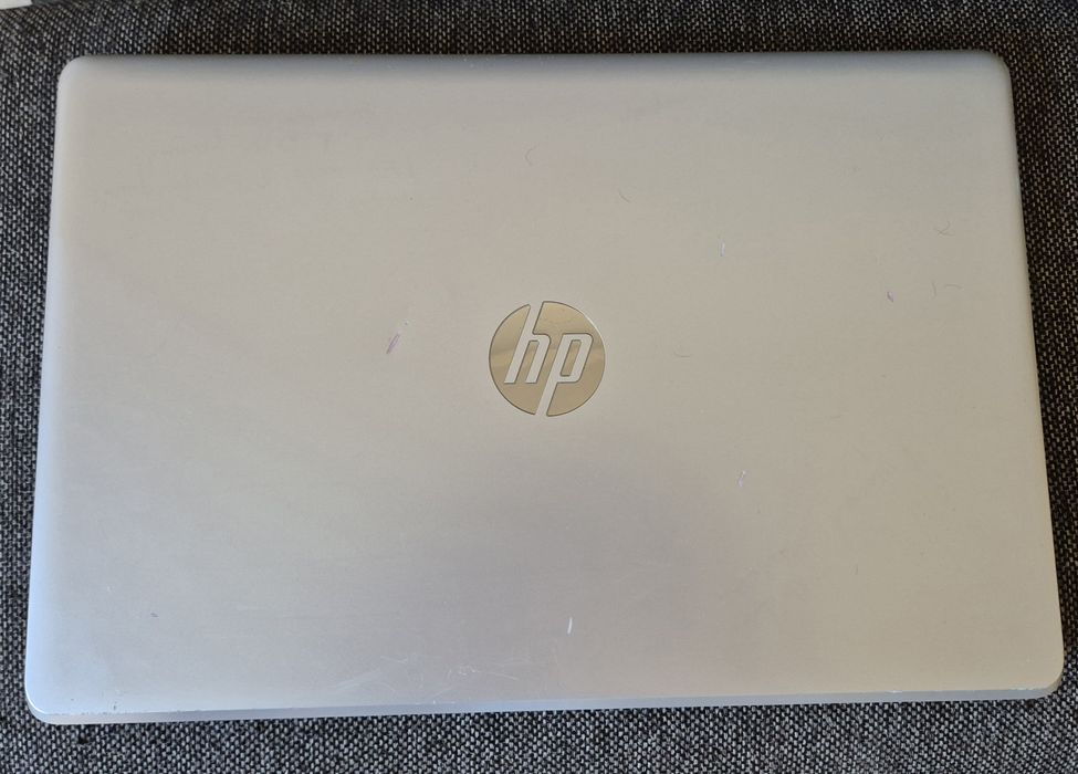 vand laptop Hp 15..15.6 inch FH..i5 7200..8 Gb..Hard 1 TB.