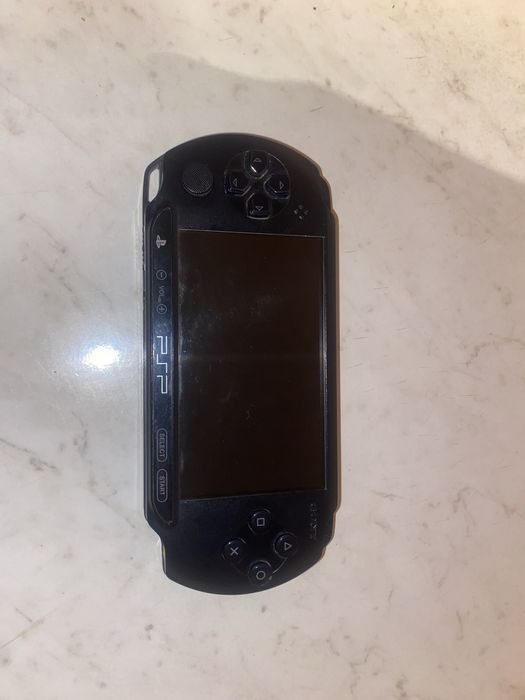 PSP E1008/Street