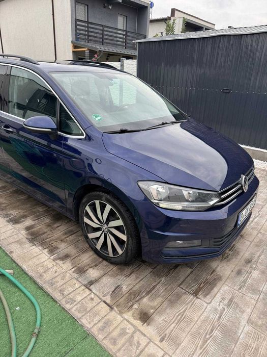 Volkswagen Touran 2.0 TDI - 2018 - 7 locuri
