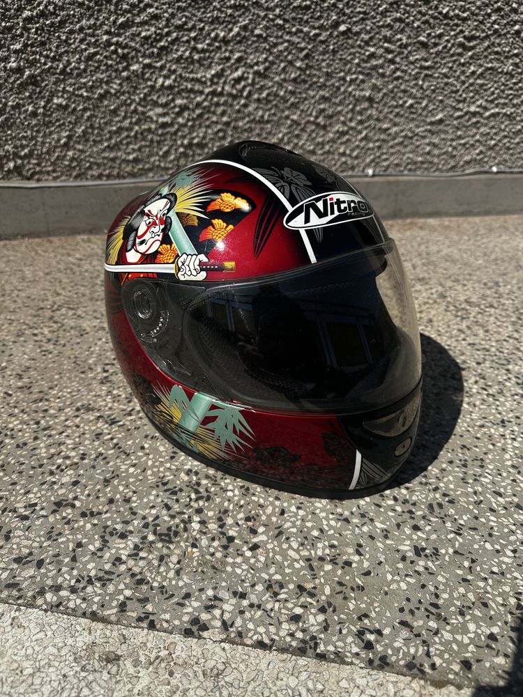 Каска Nitro Racing