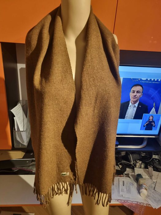 Мъжки шал Lacoste( вълна)