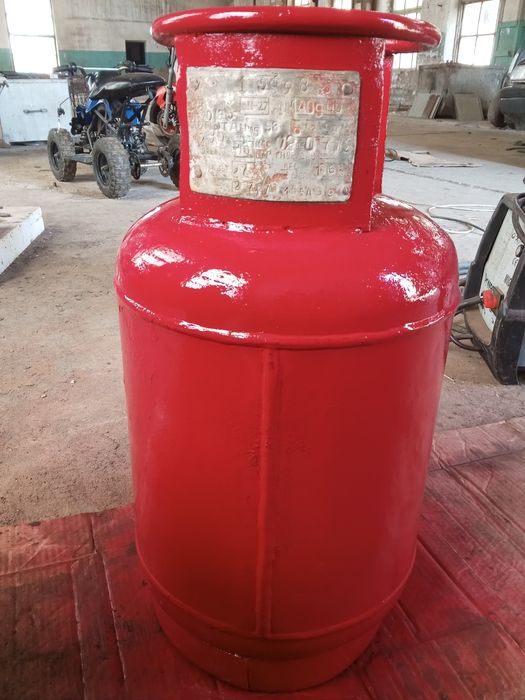 Продам Газ балон, батарея!