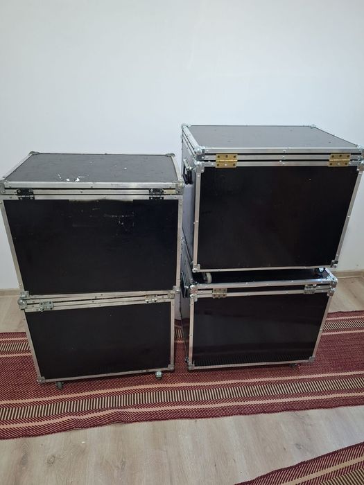 Cutii pentru transport