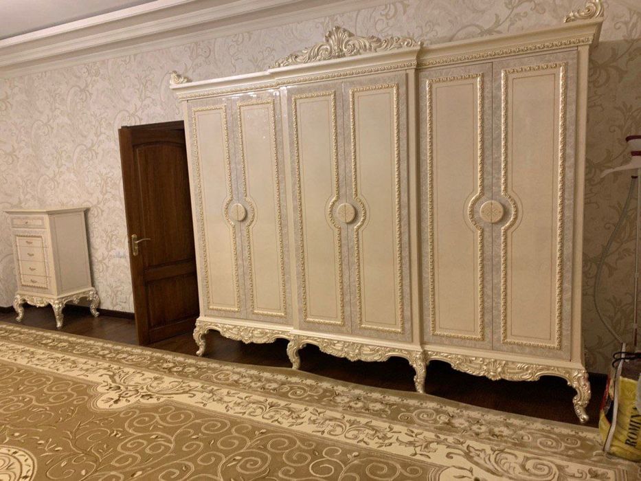 Спальный Гарнитур цвет "слоновая кость"