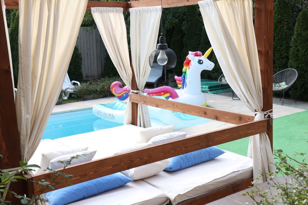 Locatie Evenimente Bucuresti - Piscina -  Majorat Gender Reveal / Mot