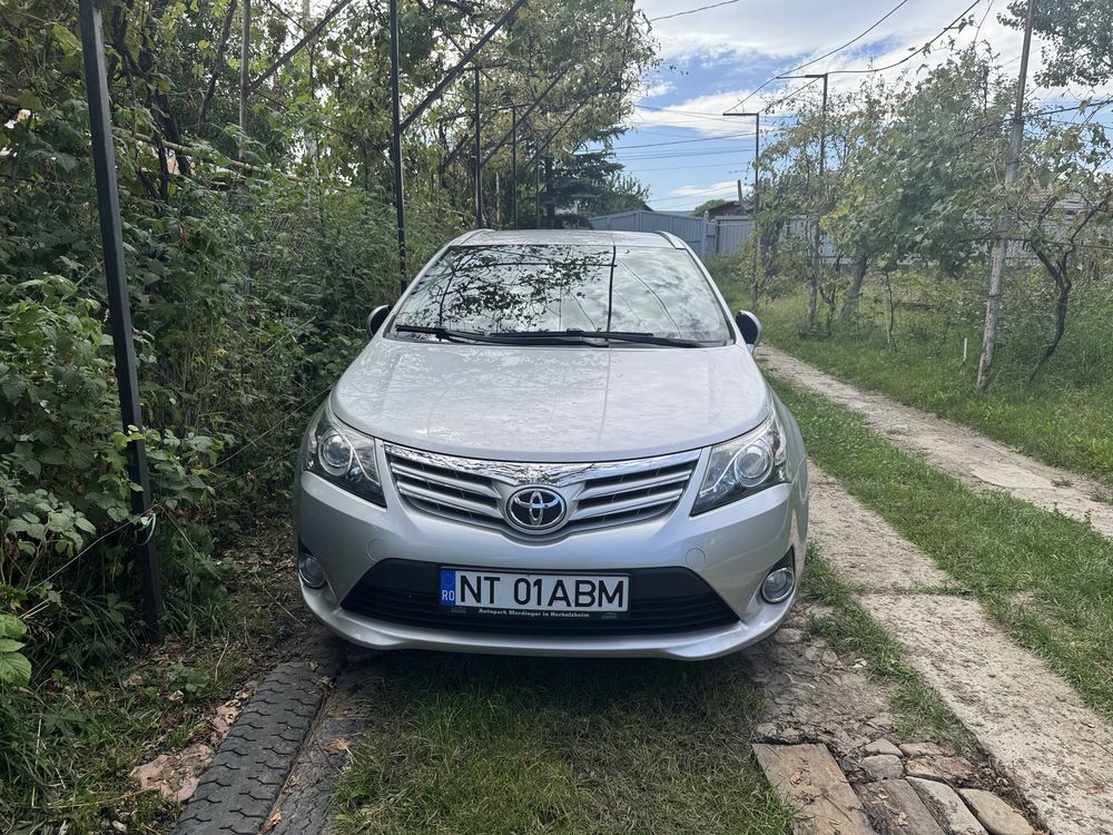 Toyota avensis t27 1.8 valvematic , facelift,  variante