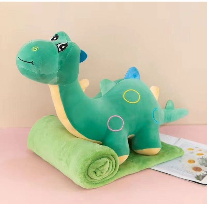 Мягкая игрушка и плед для детей