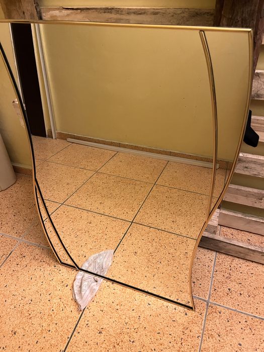 Огледало златисто