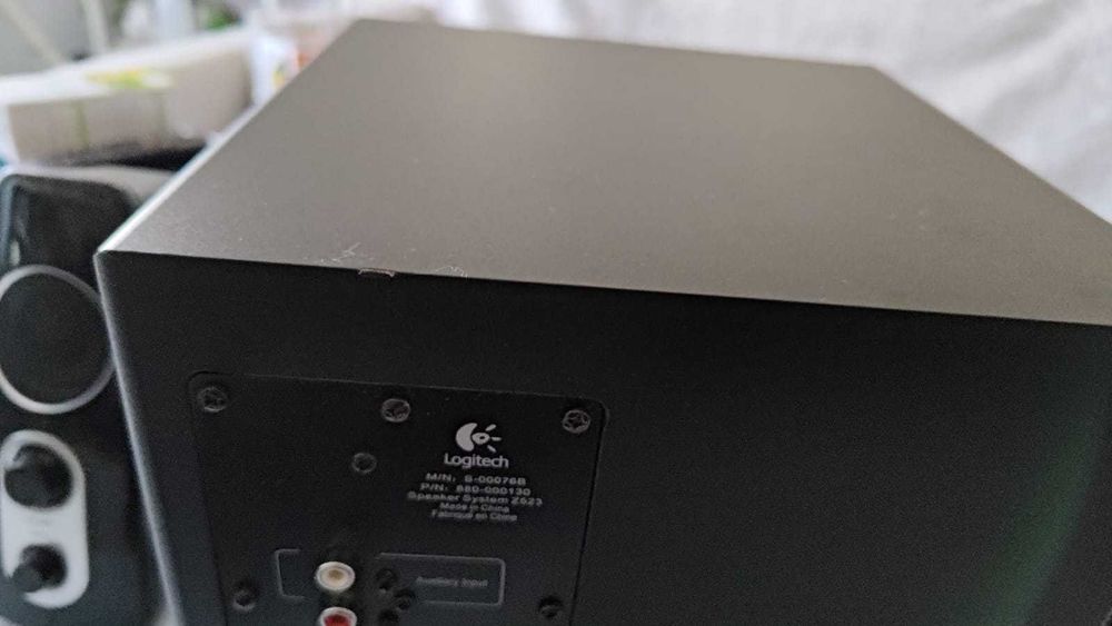 Sistem 2.1 Logitech Z523 40 Watti